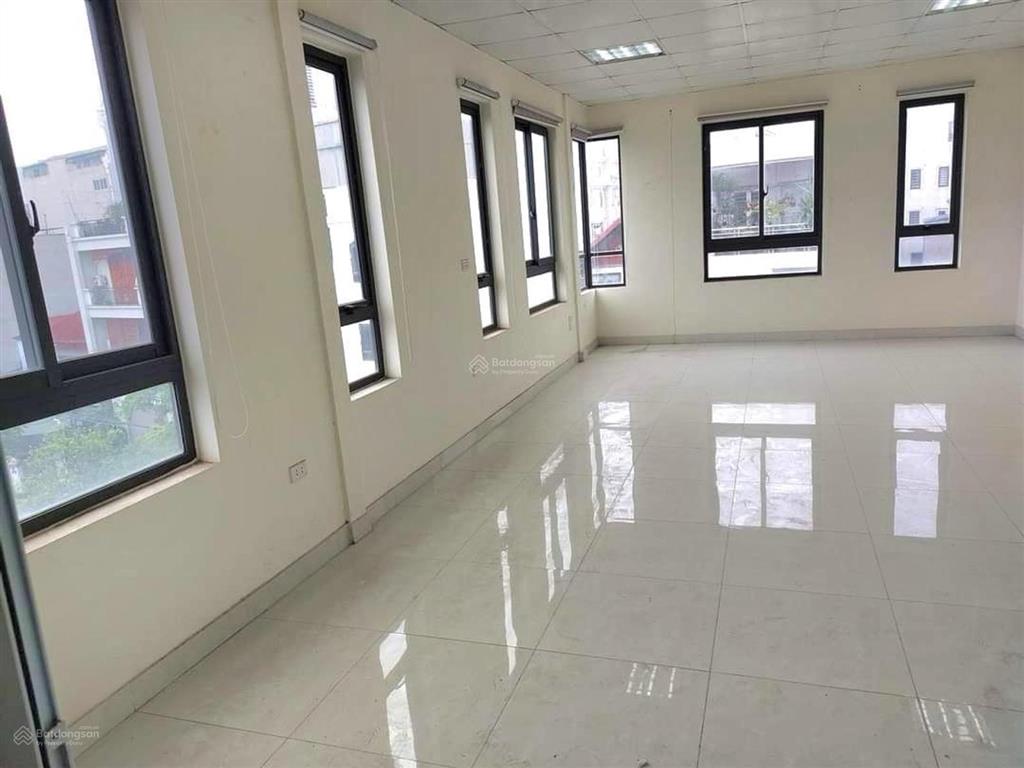 Tầm 30 tỷ không mua căn này thì còn đợi đến bao giờ? cổ linh long biên, đối diện aeon mall