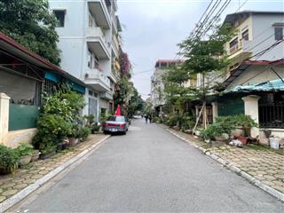 20+ tỷ 130m đất, mặt tiền 8m phân lô vip trâu quỳ, gia lâm!