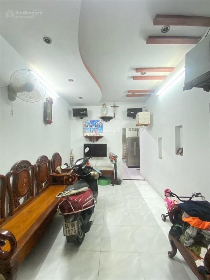 Nhà diện tích lớn, hẻm xe hơi, pháp lý chuẩn, có dòng tiền 4.9 tỷ tới 85m2