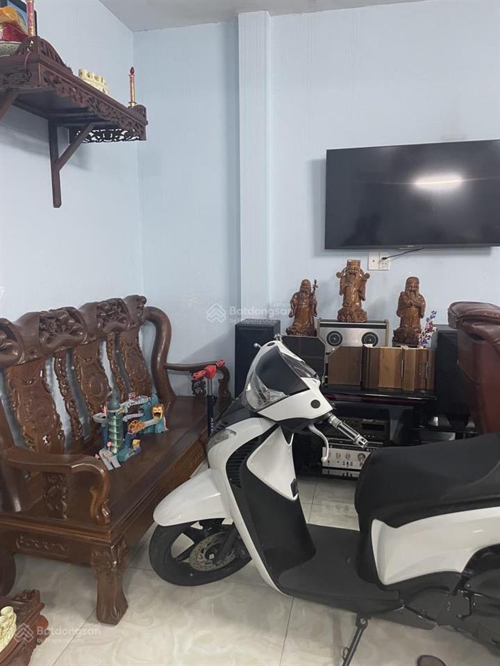 Hẻm xe hơi  nở hậu tài lộc  khu vip  diện tích 151m2, chủ nhiệt bán chỉ còn 9,6 tỷ