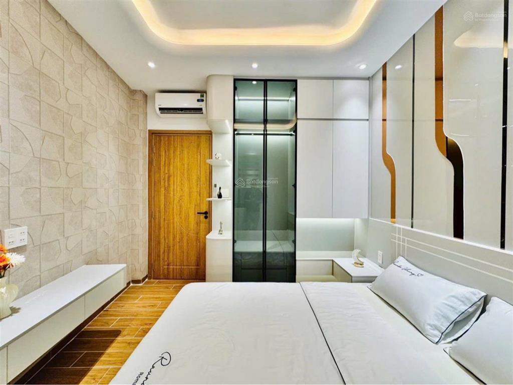 Thống nhất  48m2 vuông vức  04 tầng mới cứng btct  thông tứ tung  sát lotte