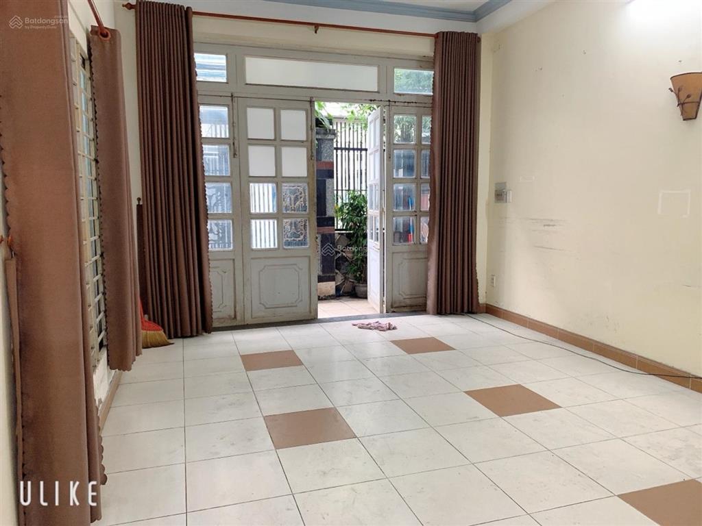 Nhà đẹp, kết cấu kiên cố sát lotte, cityland, công năng đầy đủ giá chào 5,6 tỷ thương lượng.
