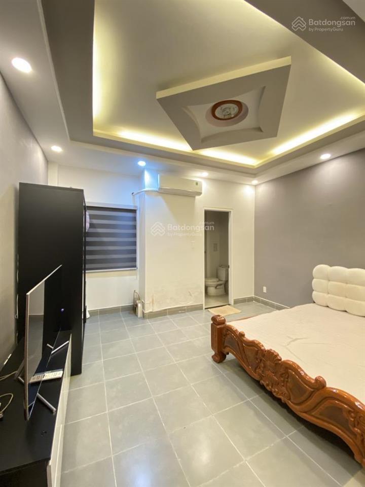 Siêu phẩm nhà đẹp, hẻm trước nhà rộng thênh thang, sổ vuông a4, dọn vào ở ngay