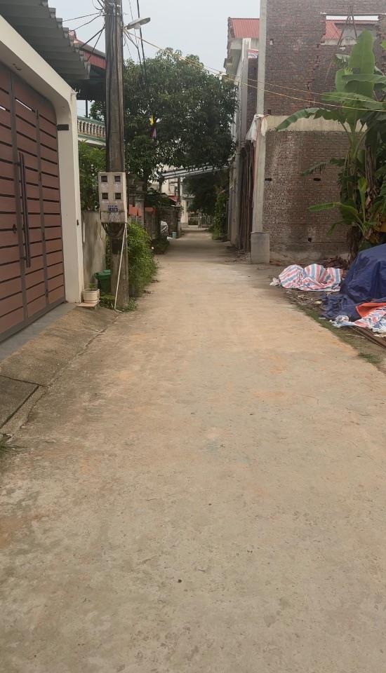 BÁN ĐẤT + NHÀ 2 TẦNG 200M2, TRUNG TÂM DU LỊCH LÕI THỊ TRẤN THANH THỦY, RẺ NHẤT KHU VỰC, CÁCH ĐẢO NGỌC XANH 500M 