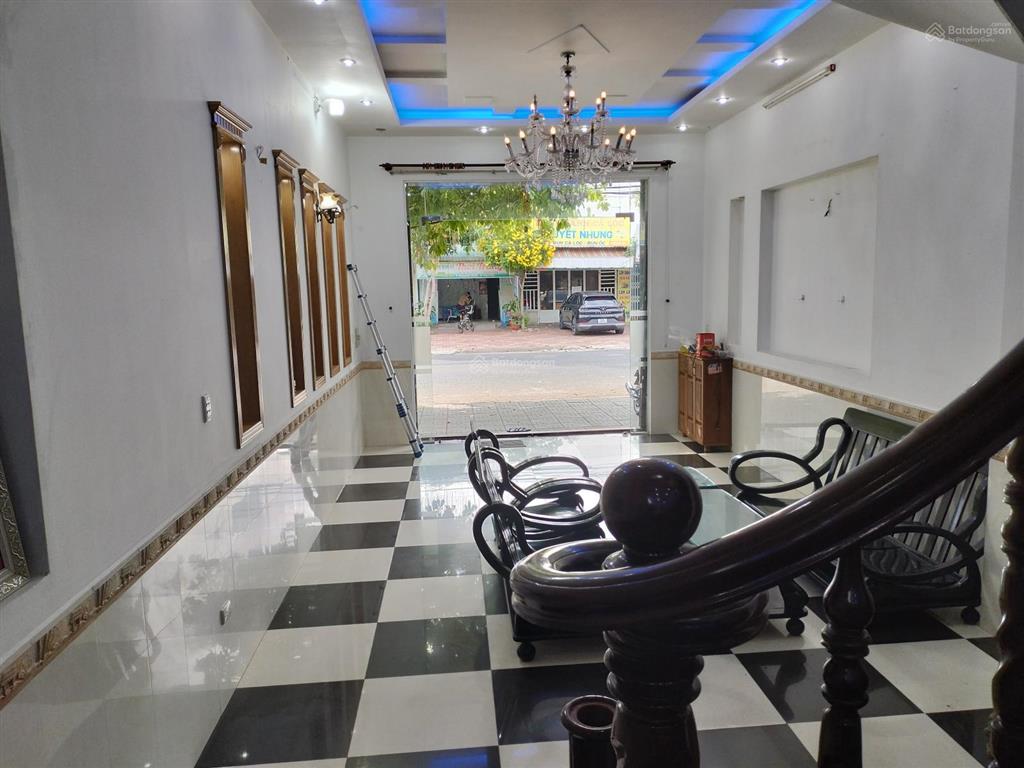 Cho thuê nhà riêng 3pn, 72m2, giá chỉ 12 triệu tại seaview chí linh, rạch dừa, hcm, có thương lượng