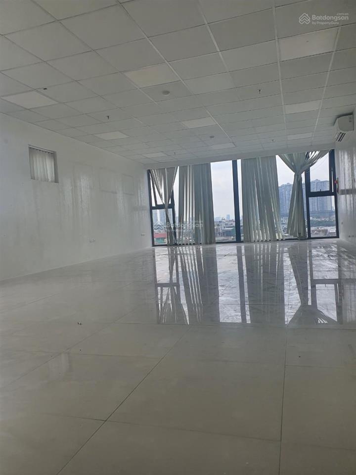 Cho thuê gấp cửa hàng 110m2 tại 156 kim mã, phường ngọc hà, quận ba đình, 60 triệu vnd