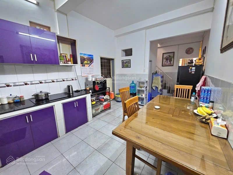 Cần bán nhà 2 tầng lý chính thắng. ph9 quận 3. dt 3x10m giá chỉ 4,8 tỷ .