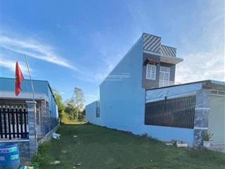 Chính chủ cần bán lô đất mặt tiền đường nhựa tân an hội , 122,7m2 full thổ cư 1,2 tỷ sổ hồng riêng