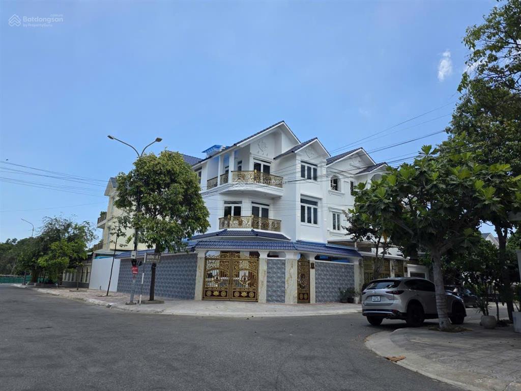 Cần bán lô đất góc 2 mặt tiền khu biệt thự phước sơn  phường 11  vũng tàu  kt 9,3x18mgiá 11,5tỷ