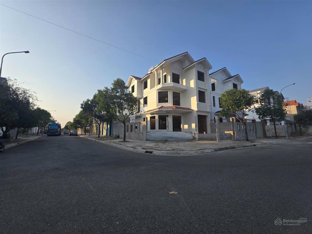 Cần bán lô đất góc 2 mặt tiền khu biệt thự phước sơn  phường 11  vũng tàu  kt 9,3x18mgiá 11,5tỷ