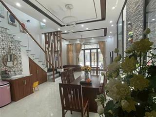 Mình chính chủ cần bán nhà 2 tầng mặt tiền 7m5 trà na 4