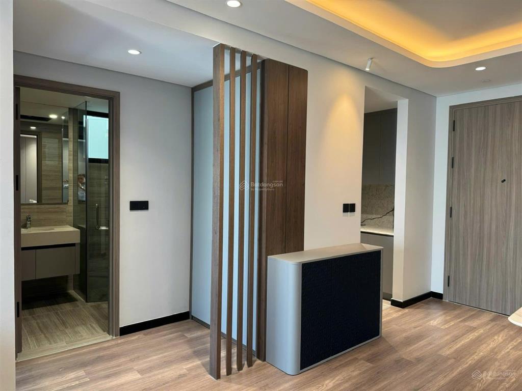 Cần cho thuê nhanh căn hộ 2n 2vs the nine phạm văn đồng full nội thất 76m2 giá 18tr/th