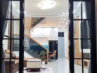 CHÍNH CHỦ CẦN BÁN NHÀ VỊ TRÍ CỰC ĐẸP 1 TRỆT 2 LẦU NGAY TRUNG TÂM BÌNH DƯƠNG