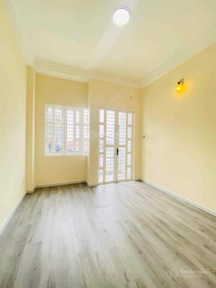 Bán nhà an phú đông, q.12 diện tích 60m2 giá 5tỷ 200triệu đang cho thuê 23tr/tháng, sổ hồng riêng