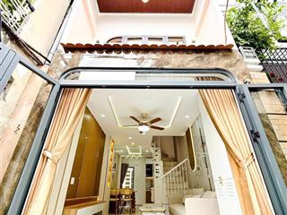 Bán nhà hẻm xe hơi võ văn tần, q. 3, giá 4tỷ2 diện tích 70m2, đang cho thuê 26tr/th, sổ hồng riêng