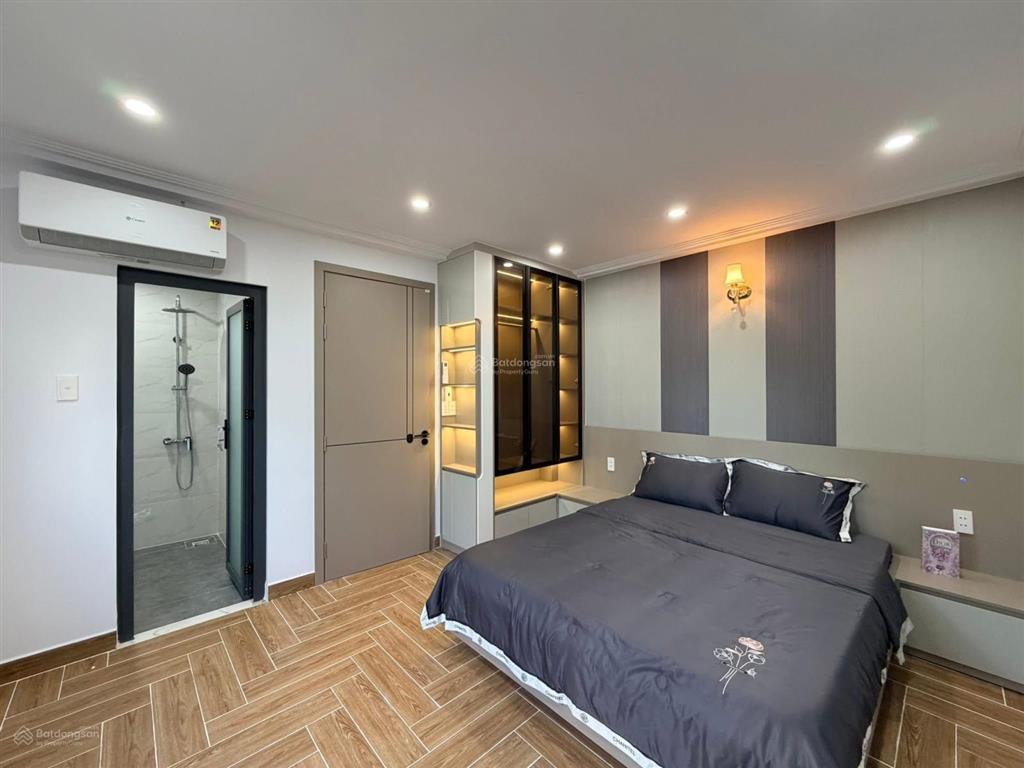 Cô hà đi mỹ bán nhà phạm ngọc thạch, p.đa kao q1, 95.76m2 giá 4tỷ3 đang cho thuê 34tr/th sổ riêng