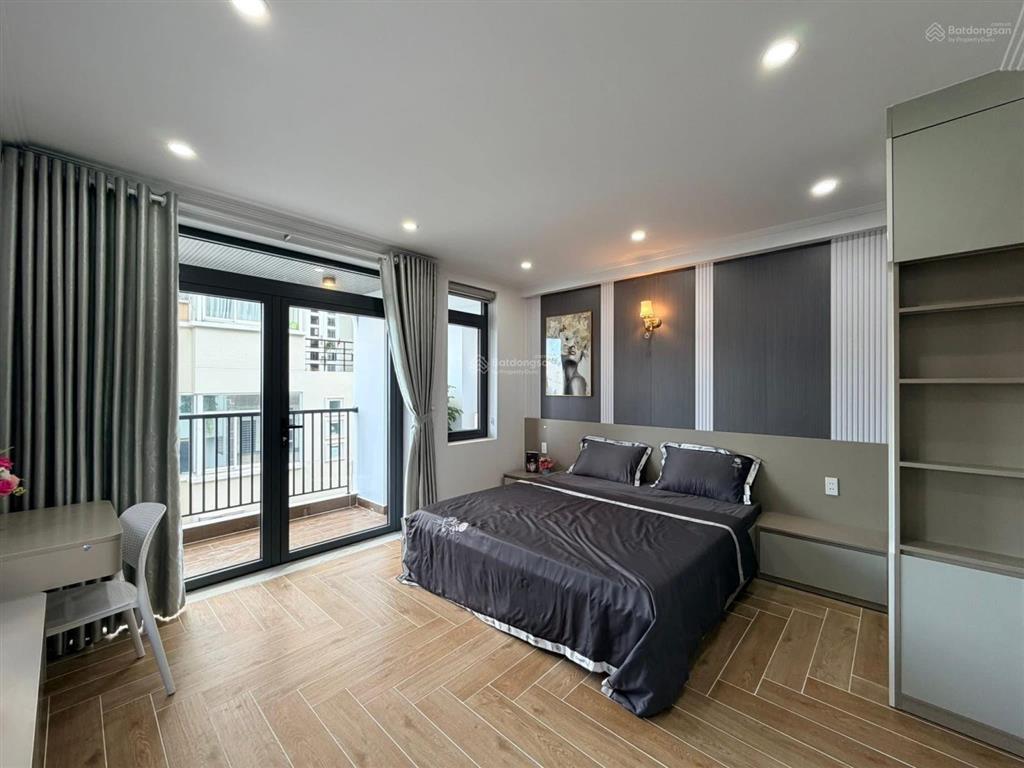 Cô hà đi mỹ bán nhà phạm ngọc thạch, p.đa kao q1, 95.76m2 giá 4tỷ3 đang cho thuê 34tr/th sổ riêng