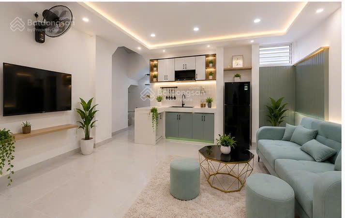Căn hộ 1pn tách bếp tầng 1 ở cách mạng tháng 8, phường 11, quận 3