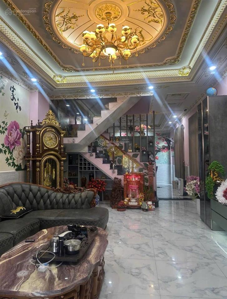 Bán nhà tân bình 3 tầng phan huy ích kế bên siêu thị emart 2, 68 m2, 4pn, hẻm khu đồng bộ, giá 6ty8