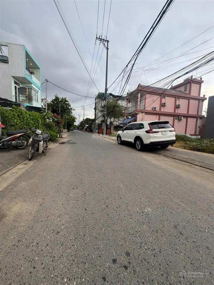Mình chính chủ cần bán lô đất 2 mặt tiền trinh đường , p. hòa phát. đường rộng 5.5m