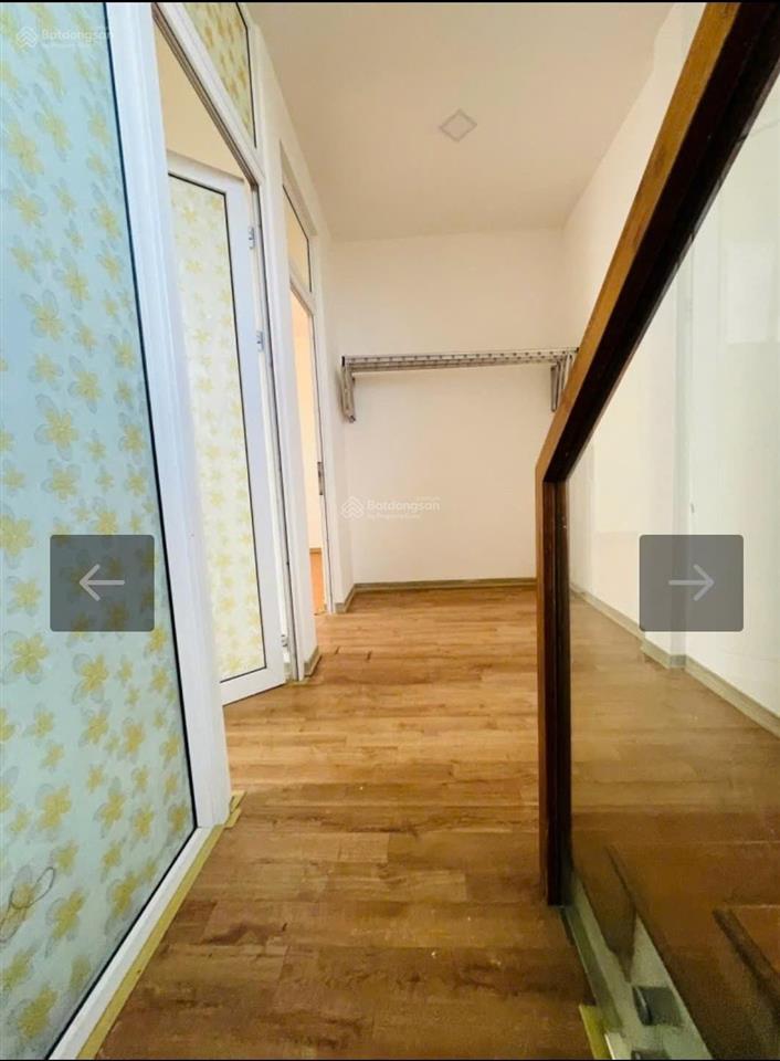 Bán nhà 3 tầng  đất trăm mét  giá chỉ nhỉnh hơn 2 tỷ tp. huế!