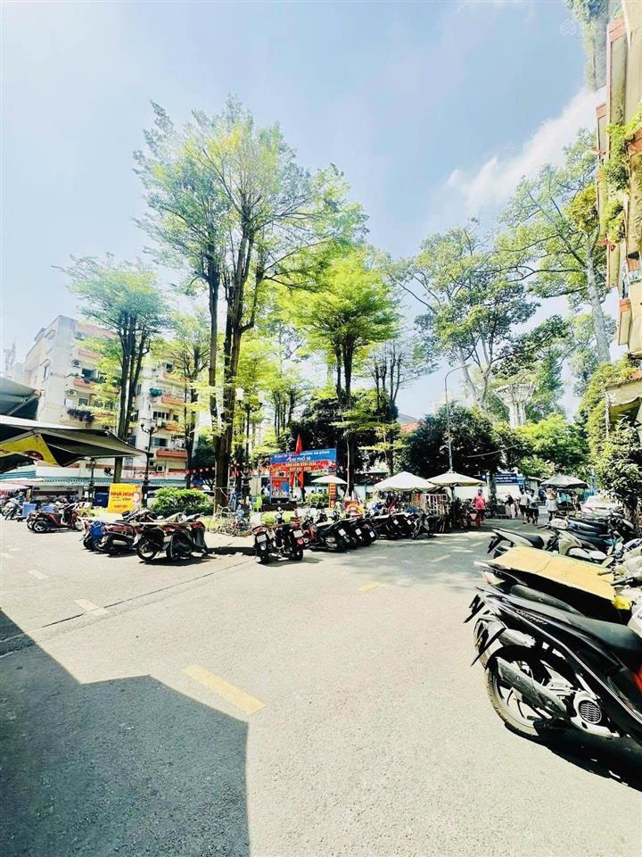 Quận 5  chung cư ngô quyền, giá chỉ 4.5 tỷ (1157)