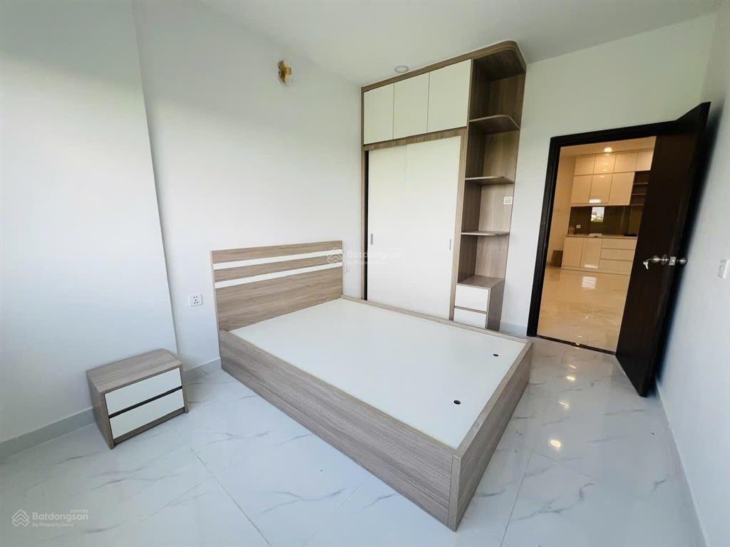 Chỉ 3.8 tỷ  căn hộ mới đẹp view bờ kè trường sa  giáp quận 1  60m² 2pn sổ hồng riêng