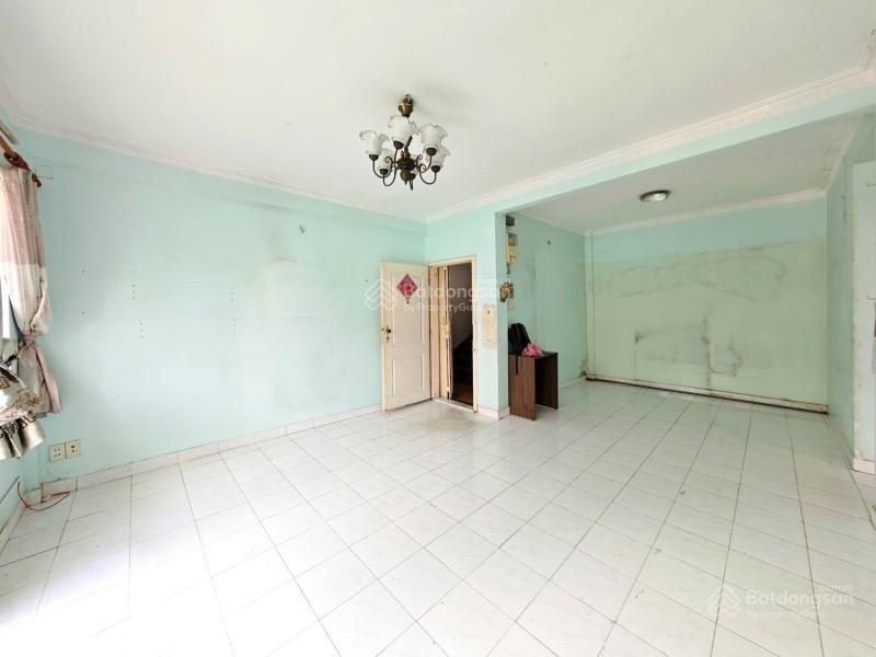 Quận 3 cc thang bộ nam kỳ khởi nghĩa tầng thấp 61m 2pnshr tiện cải tạo giá 4,1 tỷ.(6031)