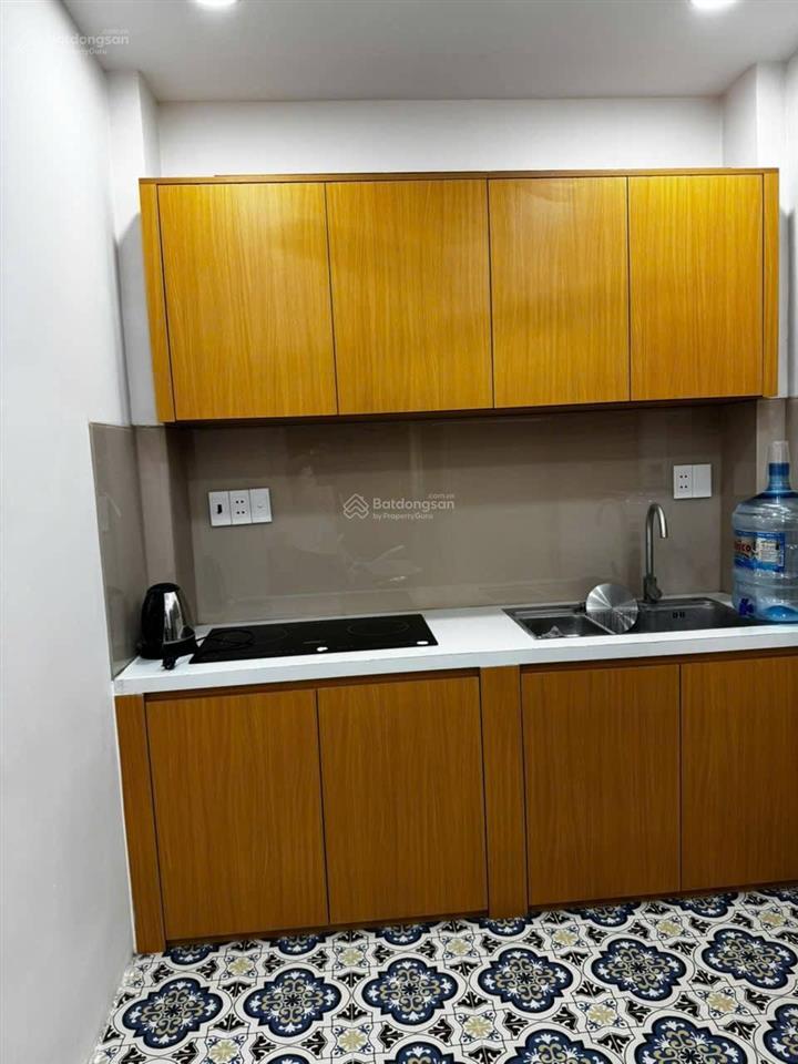 Chỉ 3ty9 có hộ khẩu quận 1 nhà 3pn full nội thất sát mặt tiền cho thuê bnb dòng tiền cao. (806)