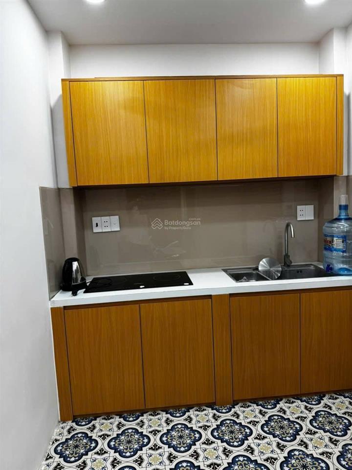 Chỉ 3ty9 có hộ khẩu quận 1 nhà 3pn full nội thất sát mặt tiền cho thuê bnb dòng tiền cao. (806)