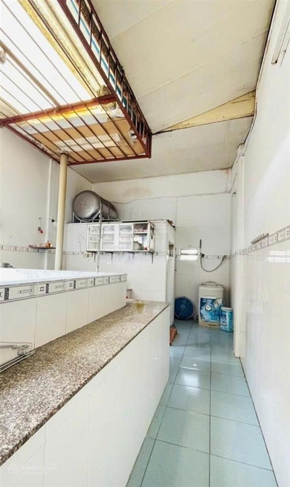 Quận 5 chung cư nguyễn trãi 68m2 2pn sạch đẹp shr giá 2,39 tỷ.(6023)