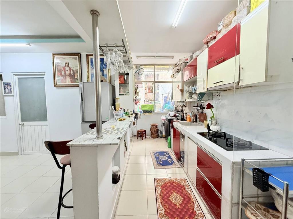 Quận 5chung cư hùng vương thang bộ lô góc  74m3pn shr giá chỉ 3,9tỷ.