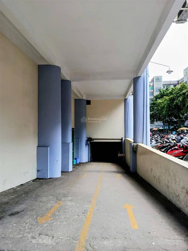 Quận 5 chung cư hùng vương thang máy 54m2pn giá chỉ 2.95tỷ.