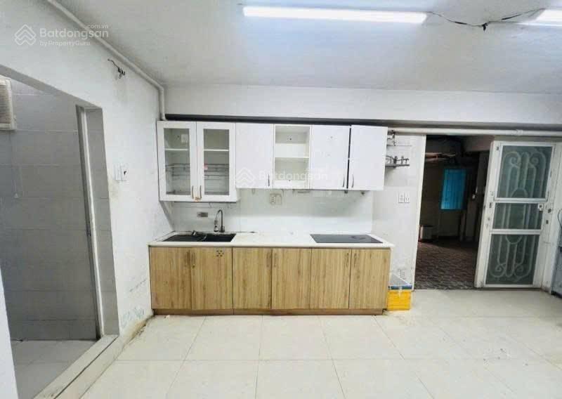 Cc miếu nổi 18 tầng thang máy giáp quận 1, phan xích long  54m2 cn  2pn shr chỉ 3,59 tỷ