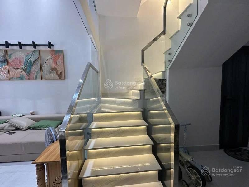 Hẻm 4m sát mt lê hồng phongnhà mới sổ vuông  46m(4mx11m) giá 9,2tỷ.