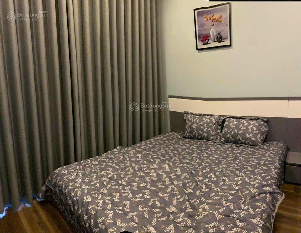 Hot bán căn xẻ khe view công viên centa city full nội thất, đang cho thuê giá 15tr/tháng