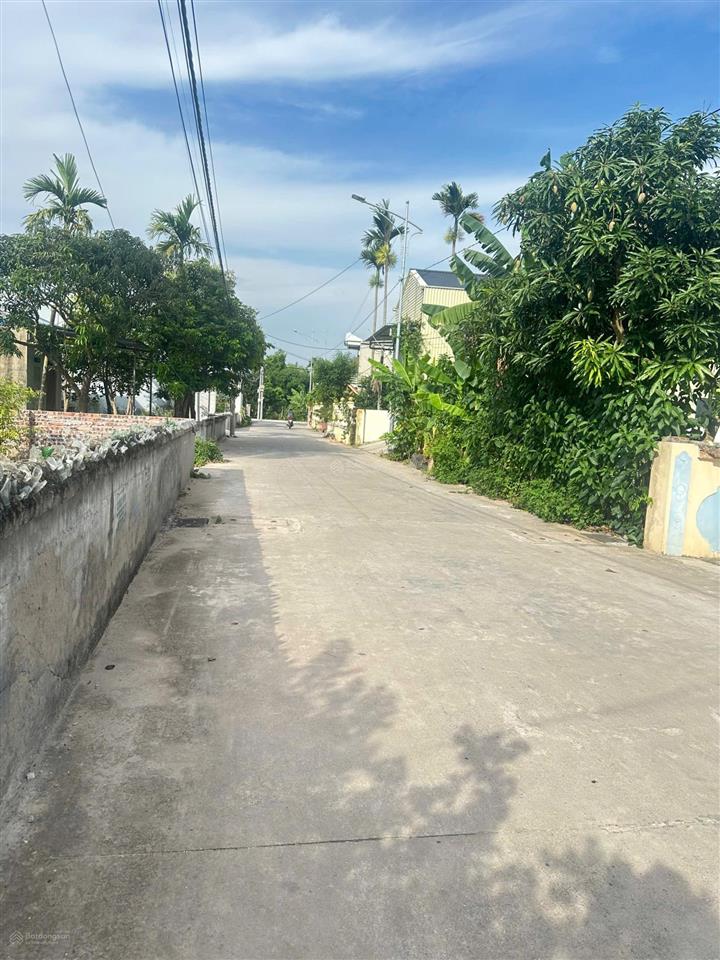Bán đất bắc hưng 99,4 m2 giá bán 1tỉ9 có thương lượng nhẹ ai cần  em lương