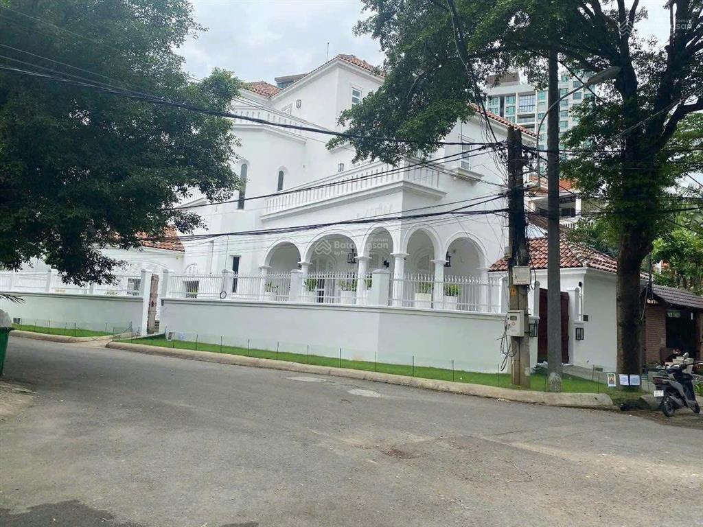 Bán biệt thự view đẹp, 108 tỷ, 368m² tại đường nguyễn văn hưởng, phường an khánh, q2, hcm