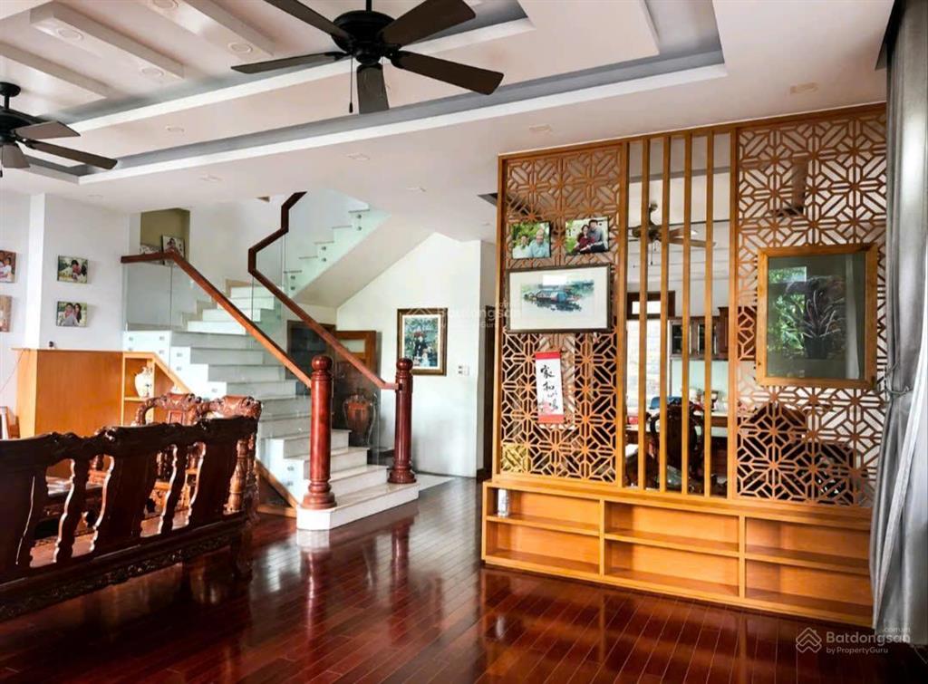 Bán biệt thự 200m2 tại 36c, an phú, q2, giá cực chất 65 tỷ vnd