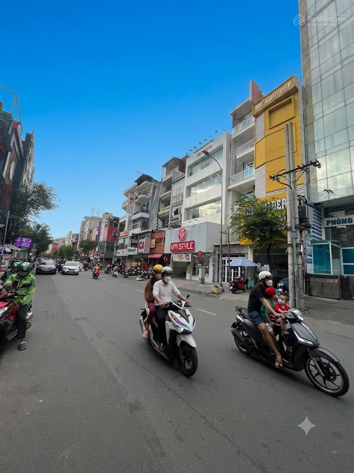 Bán tòa nhà siêu hiếm mặt tiền sư vạn hạnh, quận 10