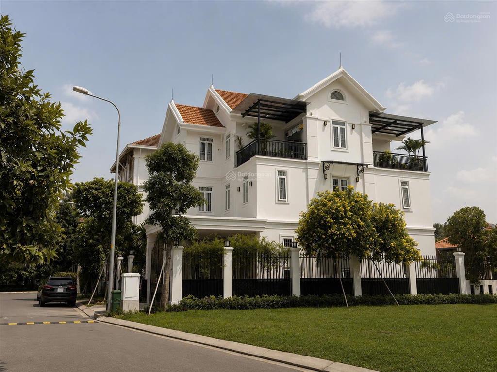 Biệt thự vip khu compound 153 nguyễn văn hưởng, dt 352m2, 4 tầng, giá 125 tỷ thương lượng