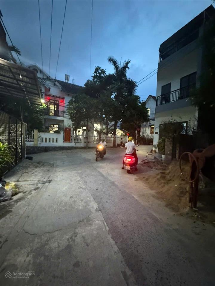 Mình chính chủ cần bán lô đất kiệt 1014 tôn đản