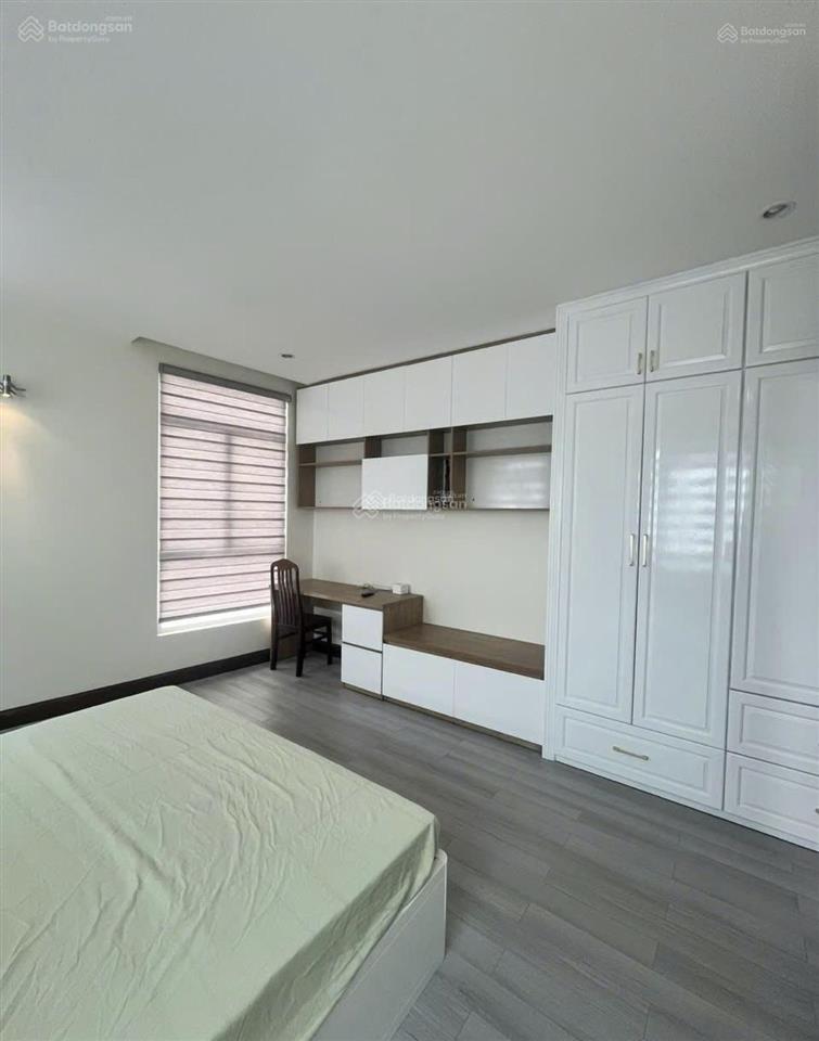 Bán gấp nhà 99m sunrise city chỉ 7tỷ7 giá quá hot. lầu cao view đẹp,  0937 781 ***