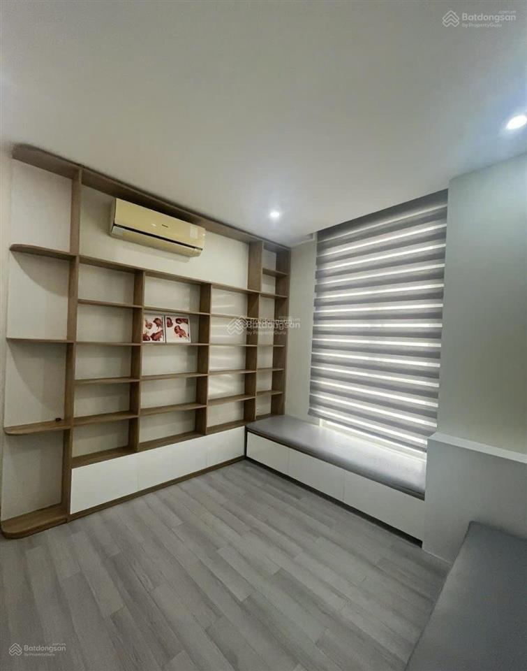 Bán gấp nhà 99m sunrise city chỉ 7tỷ7 giá quá hot. lầu cao view đẹp,  0937 781 ***
