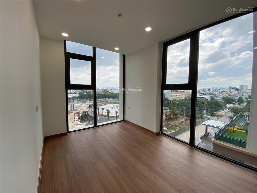 Cho thuê căn góc cc ecogreen 2pn 2wc nhà không nội thất giá 15tr/th  0937 781 ***