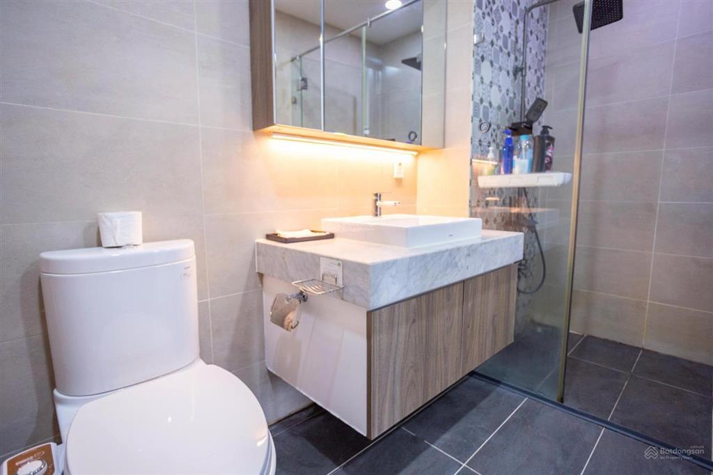 Cần khách vào liền căn hộ 1 phòng ngủ 55m2 chỉ 14tr/tháng free phí quản lí, nhà đẹp mới ạ