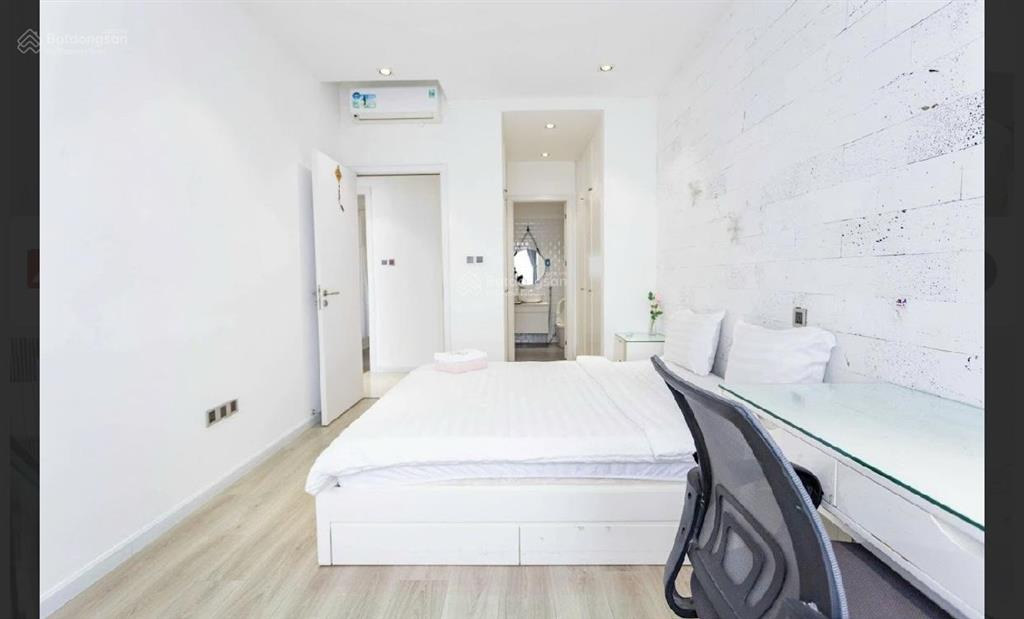 Bán gấp nhà sunrise city central 76m 2pn 2wc chốt 6 tỷ ko vay bank  0937 781 ***