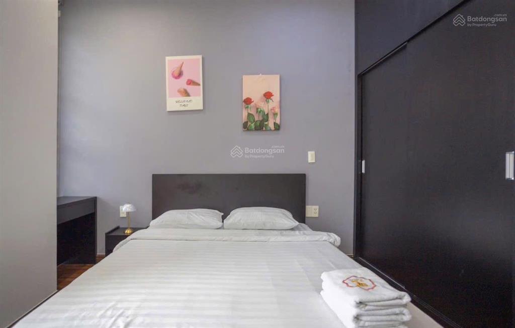 Bán gấp căn hộ sunrise city 37m², sổ hồng sẵn, giá 3 tỷ,  0937 781 ***