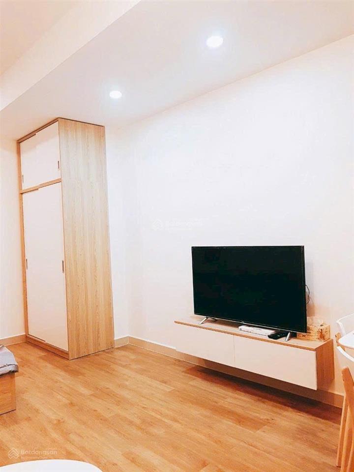 Cho thuê gấp studio để ở, có nội thất 9.9tr/tháng tòa nhà sunrise city. xem  0937 781 ***