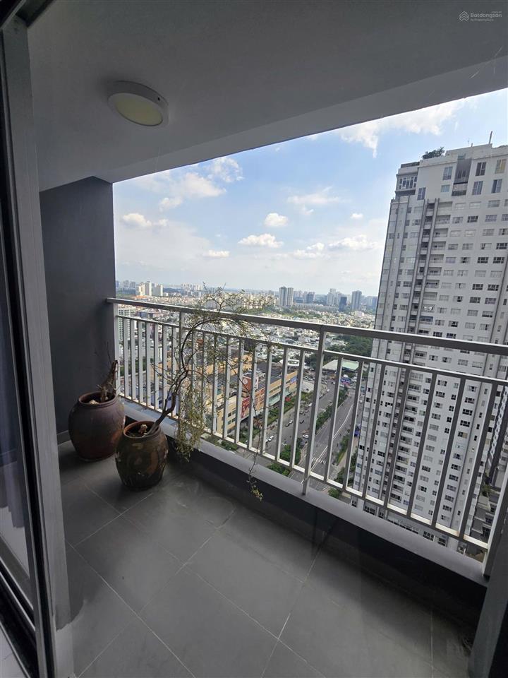 Căn vip khu sunrise city 111m 3pn 2wc có ban công thoáng giá chỉ 9 tỷ có sổ hồng  093.778.184